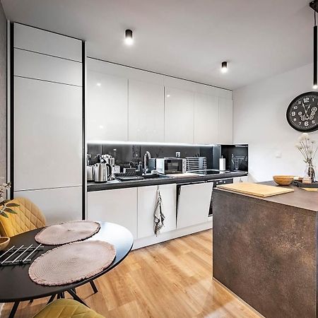 Apartments Centrum Hviezdoslav Poprad Zewnętrze zdjęcie